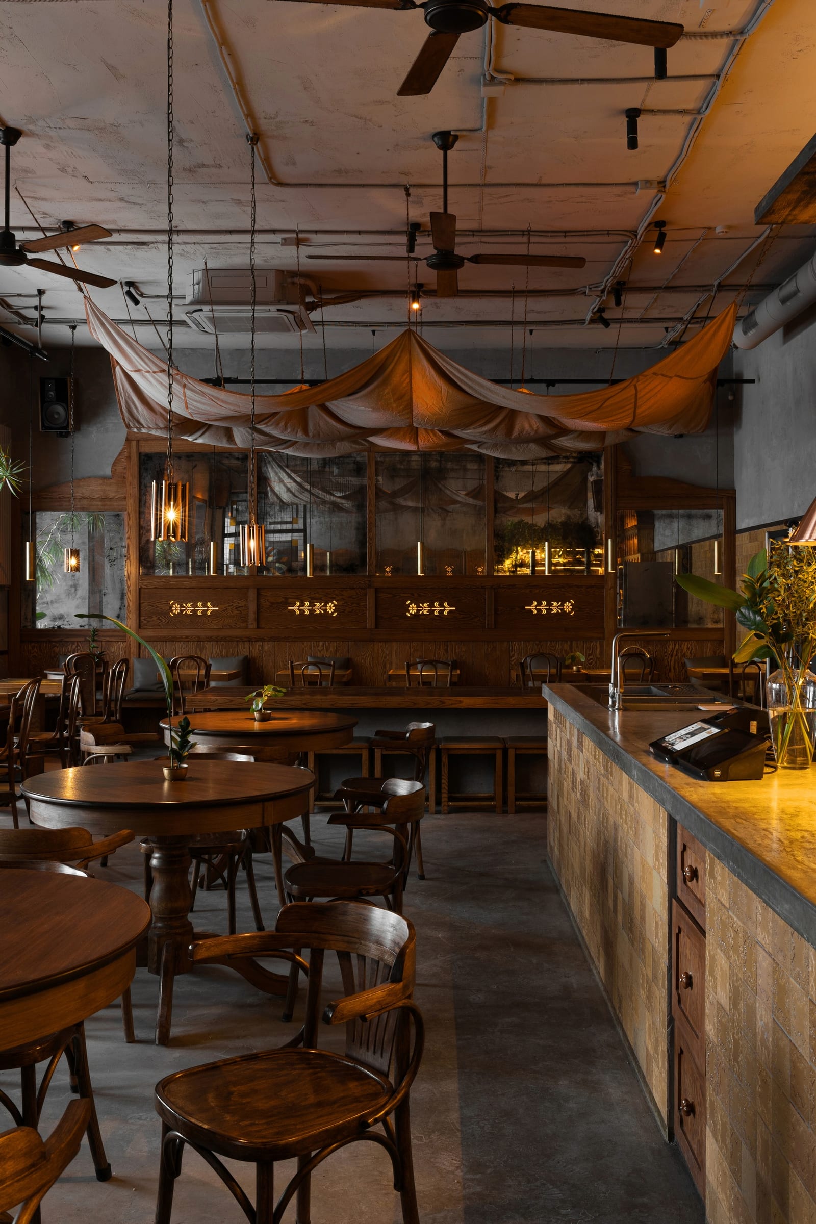CEYLON BISTRO (2026) — 2